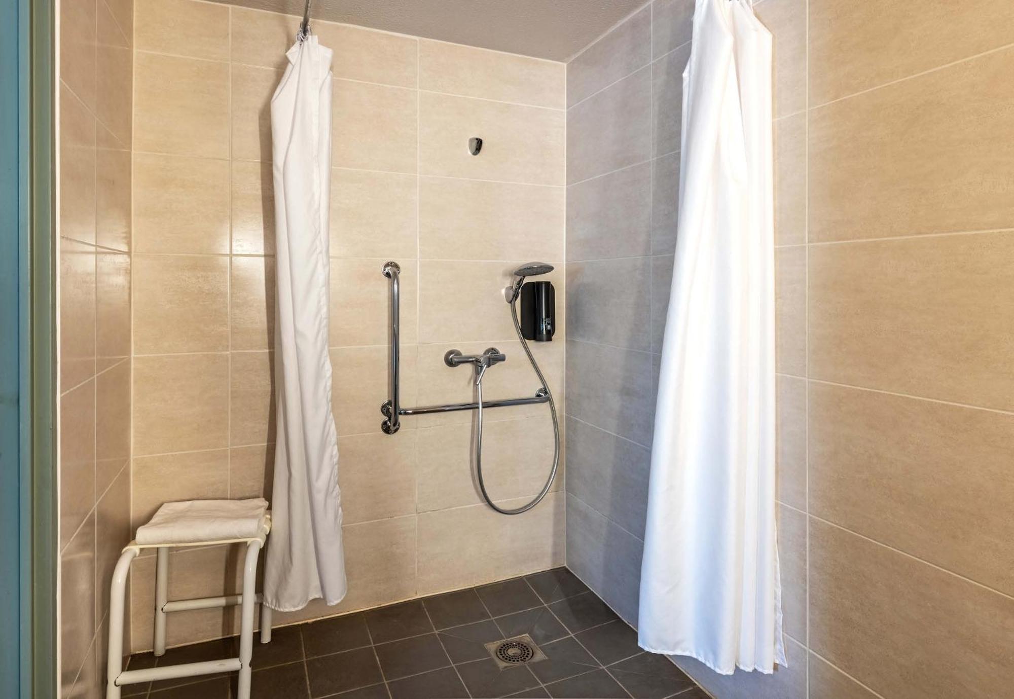 B&B Hotel Morlaix Saint-Martin-des-Champs  Exterior photo