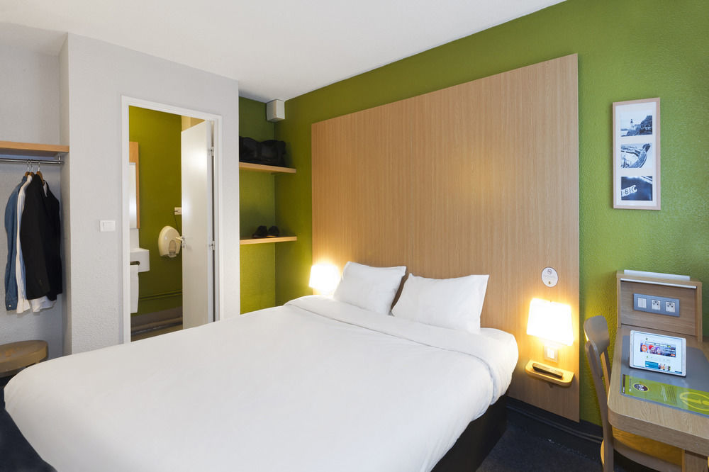 B&B Hotel Morlaix Saint-Martin-des-Champs  Exterior photo