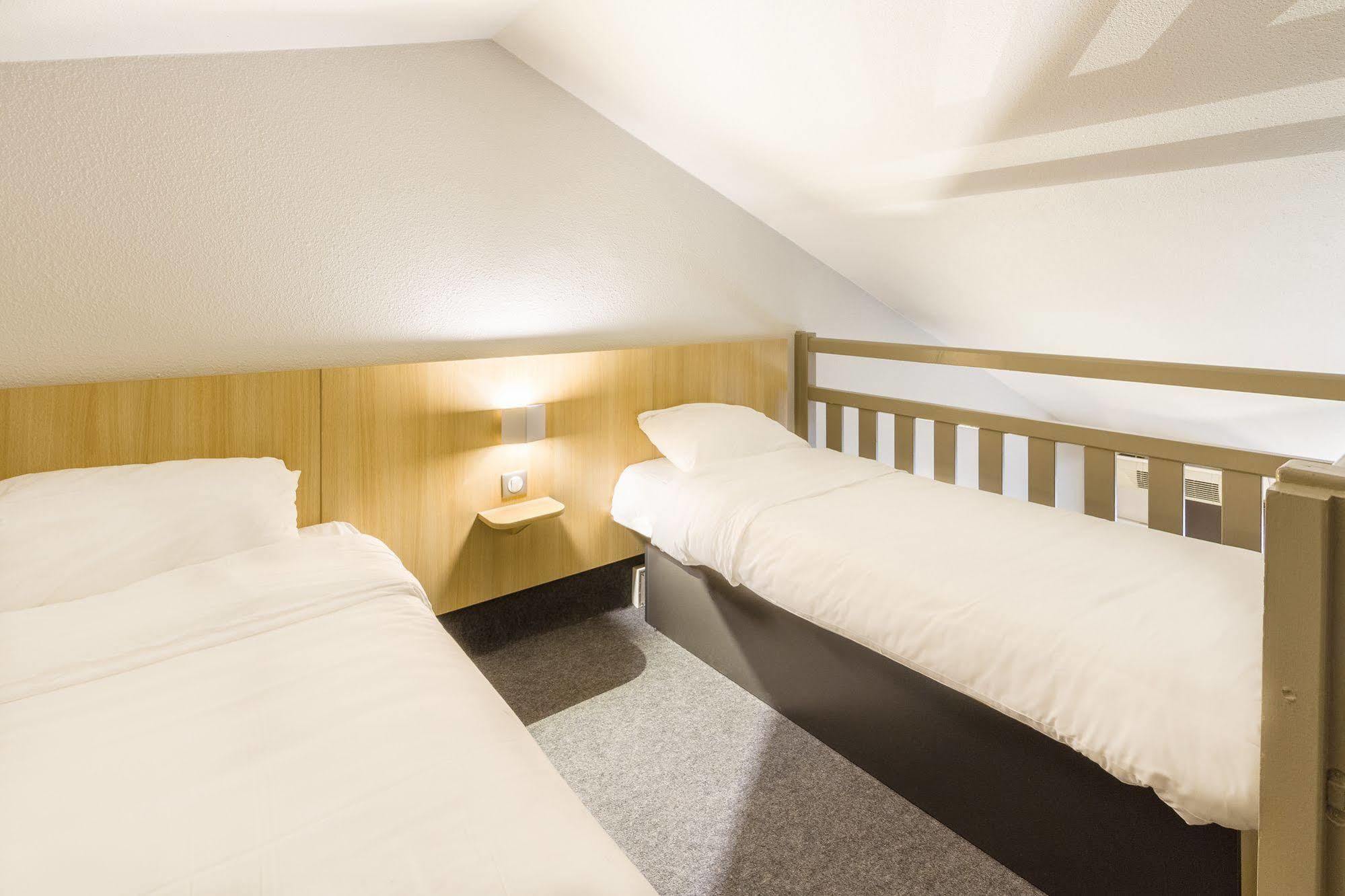 B&B Hotel Morlaix Saint-Martin-des-Champs  Exterior photo