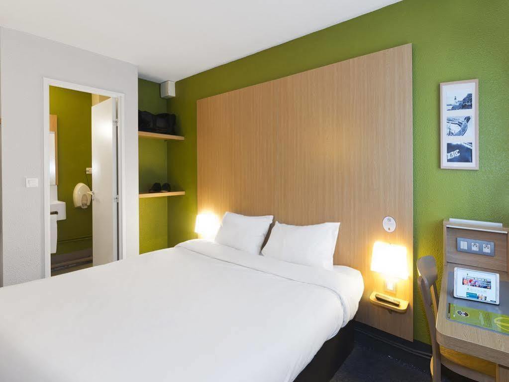 B&B Hotel Morlaix Saint-Martin-des-Champs  Exterior photo